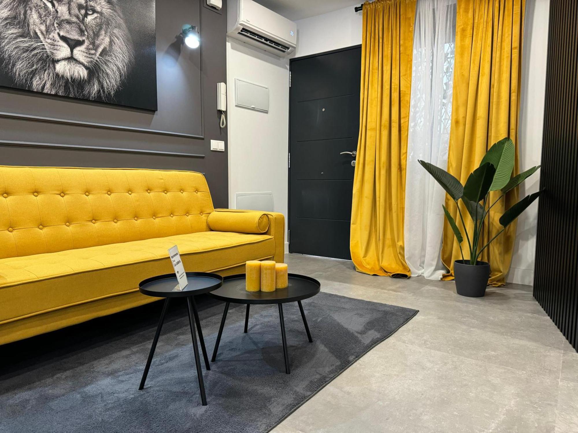 Apartamento Deluxe Lajuderia Con Parking Gratis Cordoba Ngoại thất bức ảnh